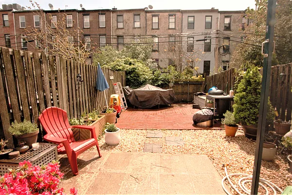 Rented by R New York | media 19