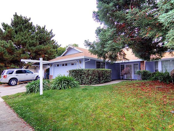 2nd image of 1672 Rebecca Dr