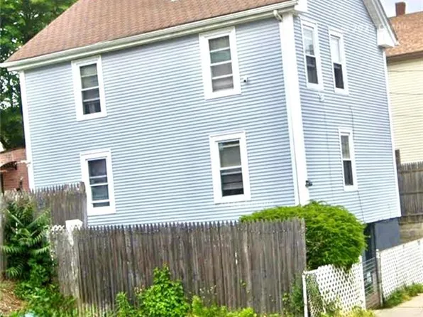 75 Judith St, Providence, RI 02909