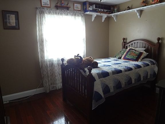 2nd image of 5337 Dee Acres Dr