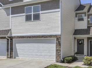 6048 Hillside Ln, Spring Hill, TN 37174