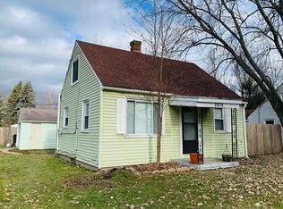 2418 W Holmes Rd, Lansing, MI 48911