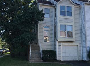 501 Dakota Dr, Herndon, VA 20170