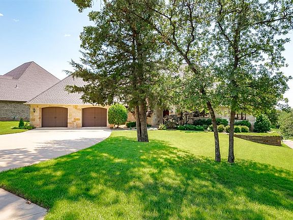 3rd image of 3608 S Scissortail Dr