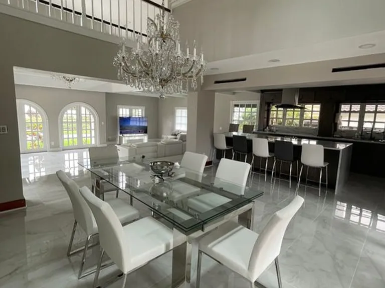 7106 Pelican Island Dr — Photo 5