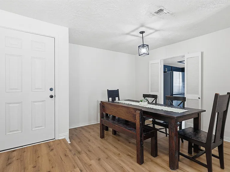 17211 Camberwell Green Ln — Photo 7