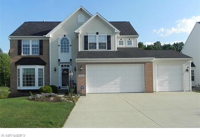 1st image of 4930 Autumnwood Ln