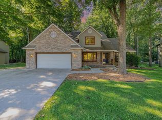 12397 Whisper Ridge Dr, Freeland, MI 48623