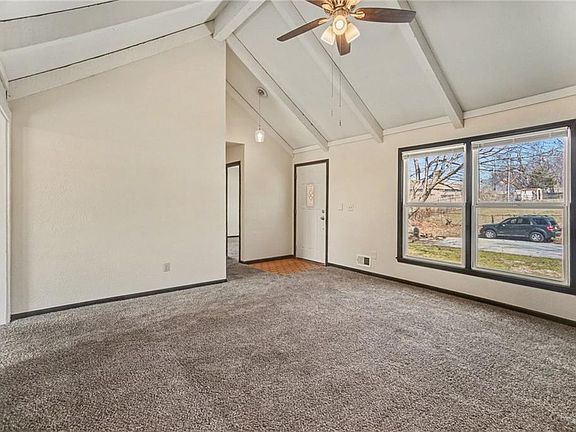 5th image of 1001-1003 NW 12th St
