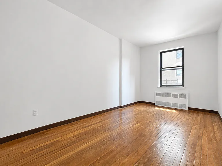 46 W 87th St #4B — Photo 6
