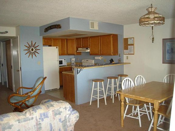 3rd image of 13 131st St Unit 304