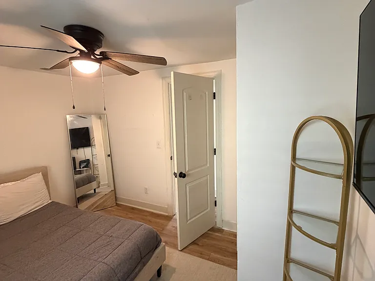 2034 Beech Ave — Photo 14