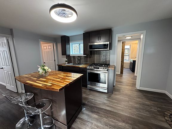 3rd image of 24 Rhode Island Ave #1