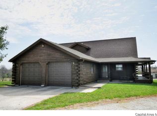 5130 Spaulding Orchard Rd, Chatham, IL 62629