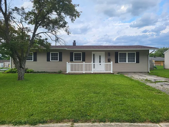 1689 Lundgren Rd, New Carlisle, OH 45344