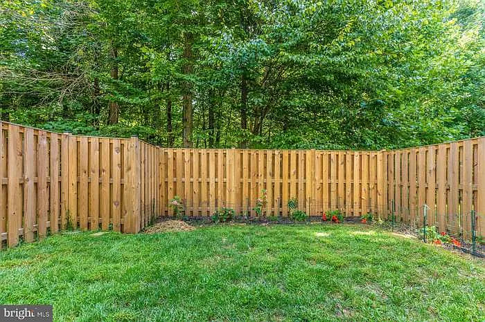 19411 Rayfield Dr — Photo 29