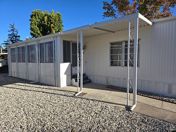 4th image of 162 Larkspur Drive