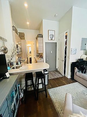 3rd image of 422 W 22nd St APT 2