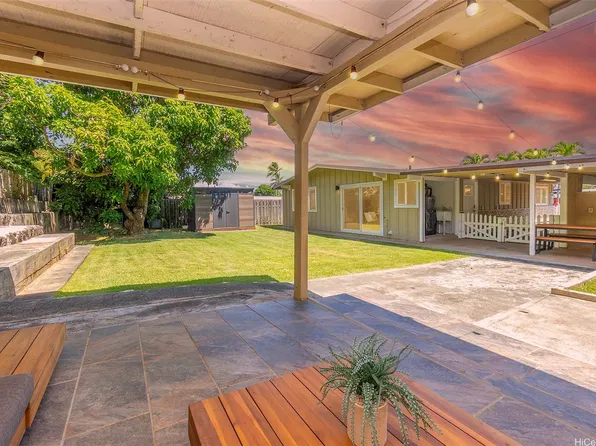 558 Ulumu St, Kailua, HI 96734
