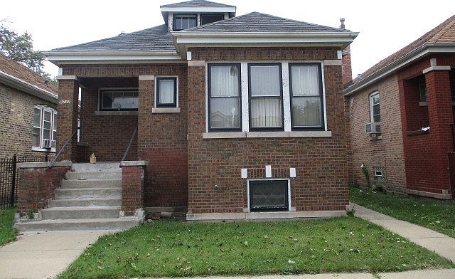 1st image of 9231 S Blackstone Ave