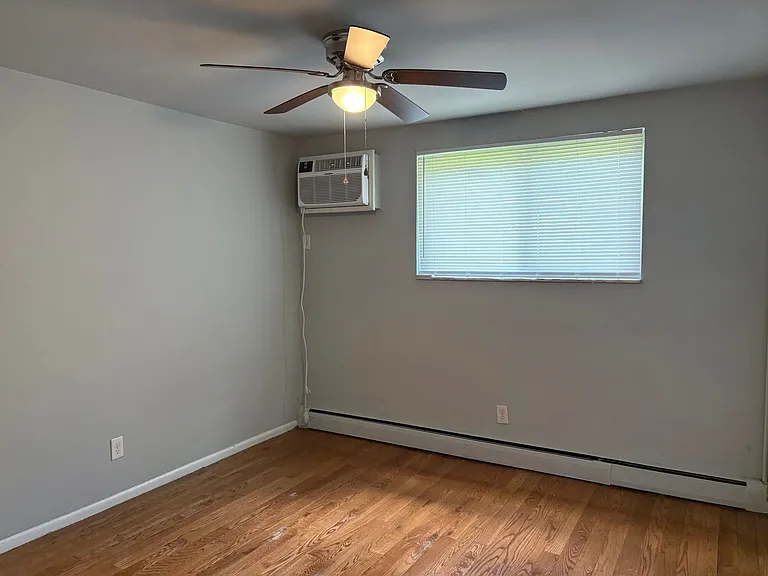 2955 Madison Rd — Photo 6