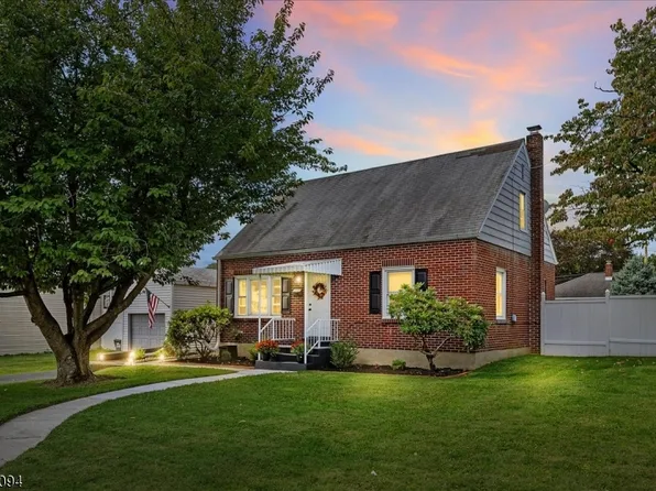 124 Red School Ln, Lopatcong Twp., NJ 08865