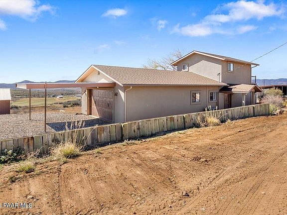 3rd image of 1375 N Rabbit Ridge Rd