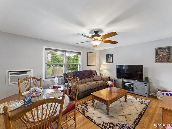 3rd image of 88 Strawberry Hill Avenue #1