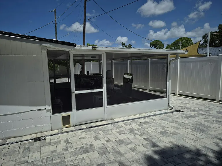 7709 W Hanna Ave #A — Photo 28