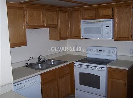 1st image of 917 Rockview Dr Unit 102