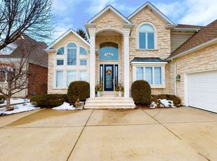 3608 Scottsdale Cir, Naperville, IL