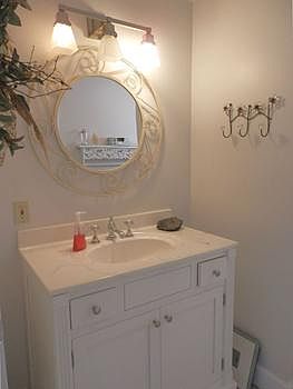 Updated full 4 piece bath