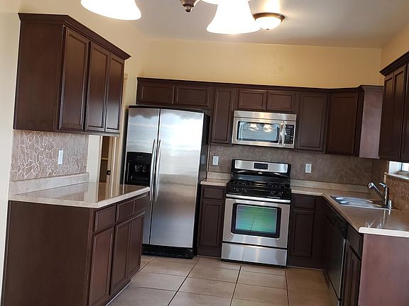 2nd image of 13969 Sandy Rock Dr
