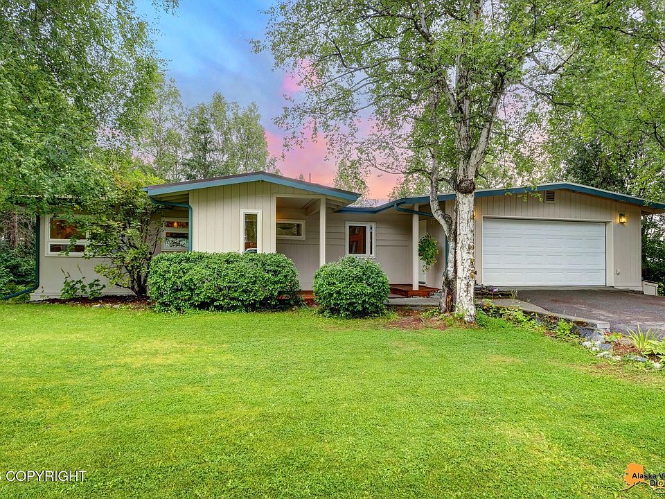 1st image of 3336 Upland Dr