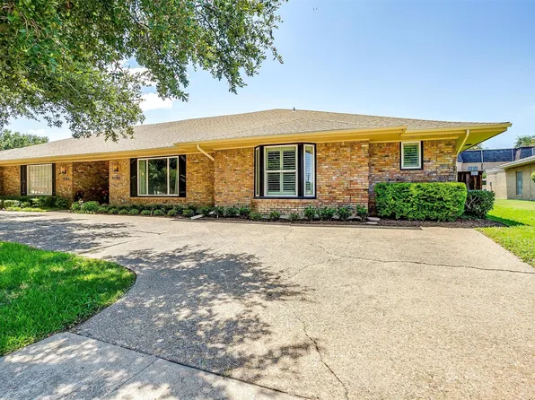 3200 Overton Park Dr W, Fort Worth, TX 76109