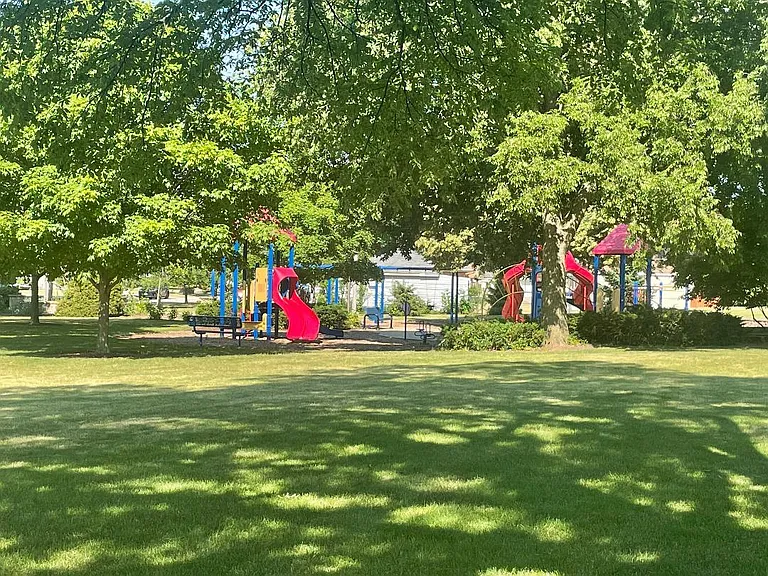 60 S Cumberland Pkwy — Photo 27