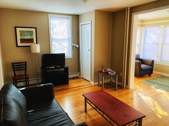 2nd image of 211 Bement Ave