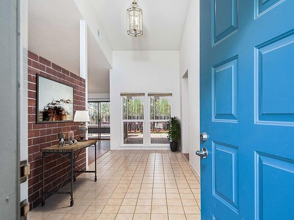 4th image of 3340 Oak Stream Court