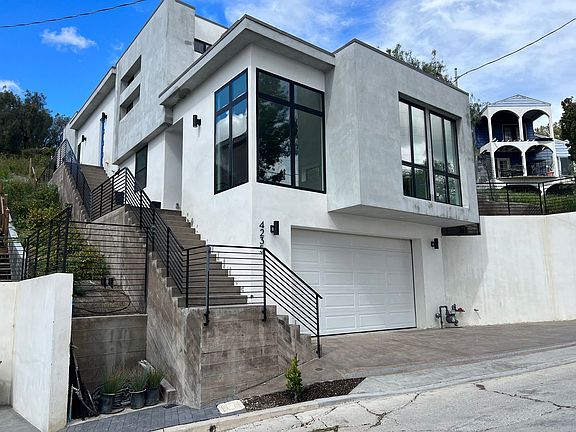 2nd image of 4235 Corona Dr