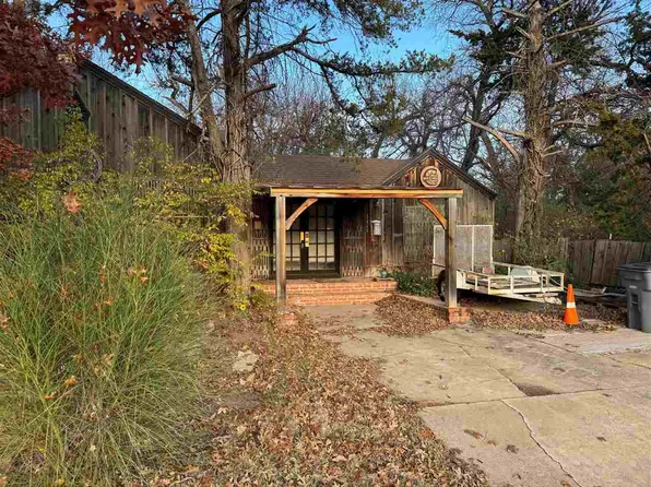 1111 NW Parkview Blvd, Lawton, OK 73507