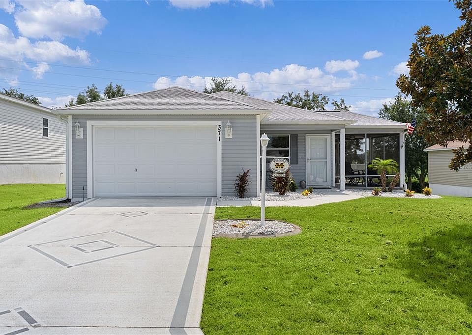 1st image of 371 ARBELLA LOOP