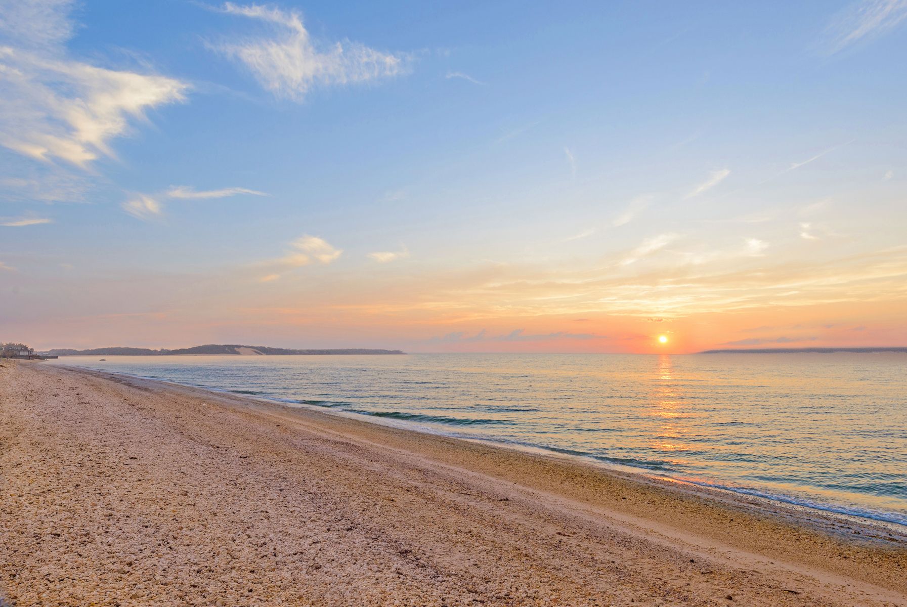 139 Edgemere Dr, Southampton, NY 11968 Out East