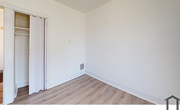 5th image of 5714 N Beechwood St