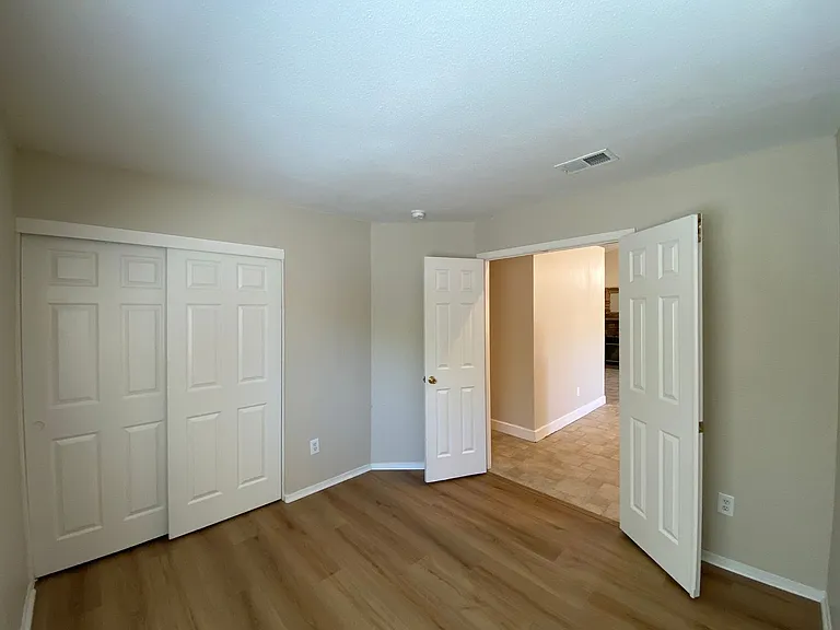 8091 Primoak Way — Photo 12