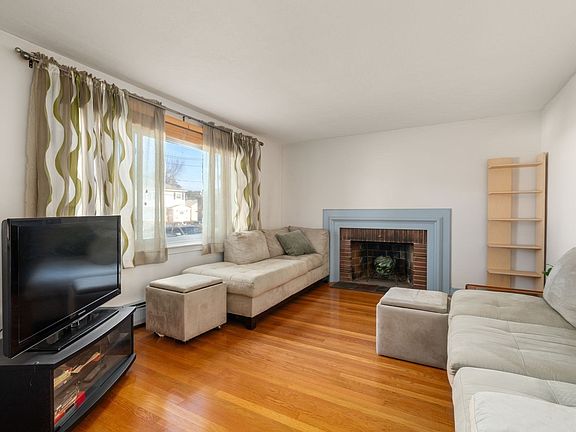 4th image of 35 Farquhar Rd