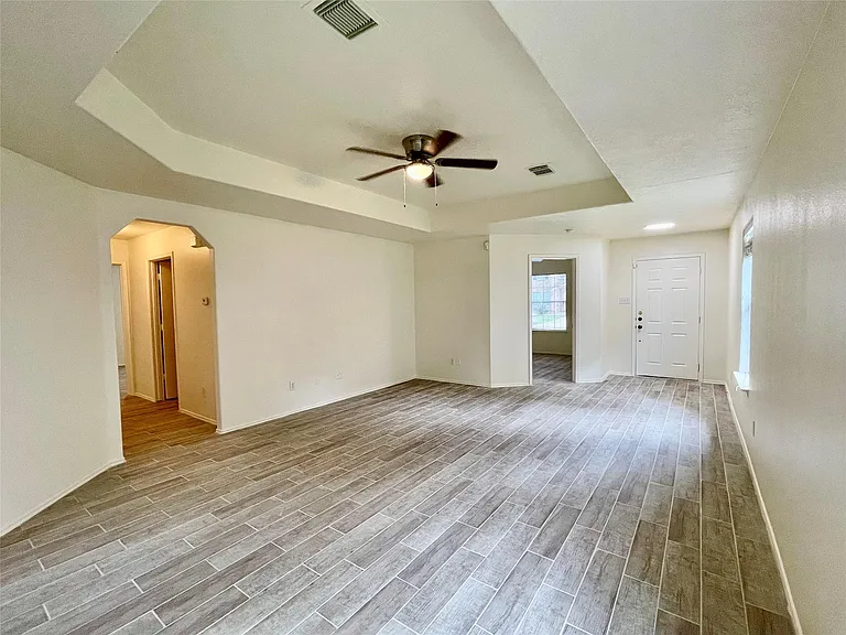 19127 Yaupon Ranch Dr — Photo 6