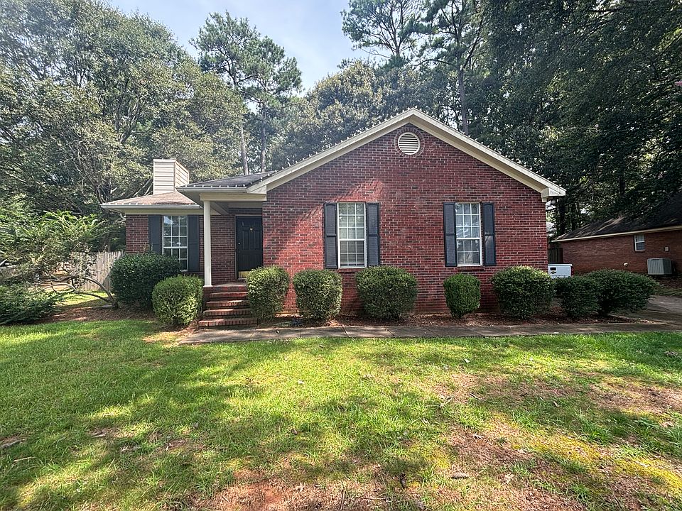 2nd image of 55 Honeysuckle Ct