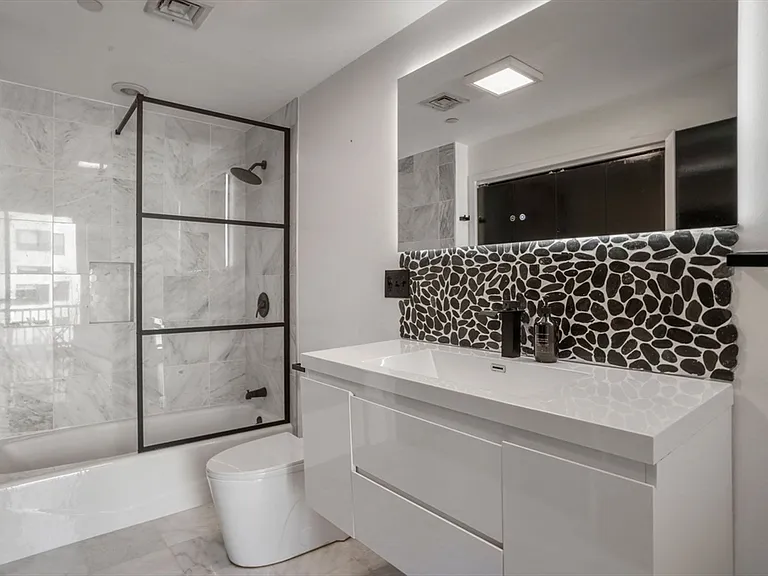 10 Ocean Ave #414 — Photo 12