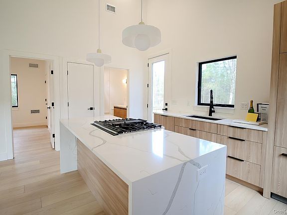 2nd image of TBD Devlin Road