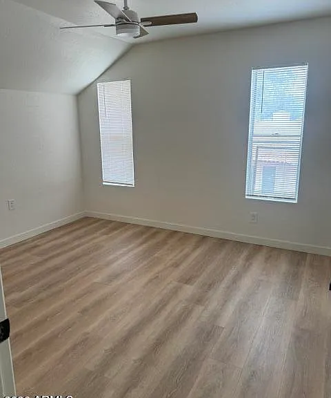 1818 S River Dr — Photo 13